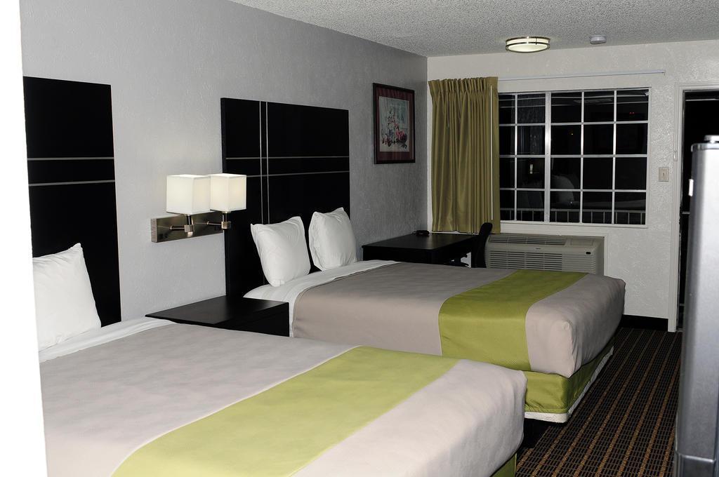 Quality Inn Gonzales Extérieur photo