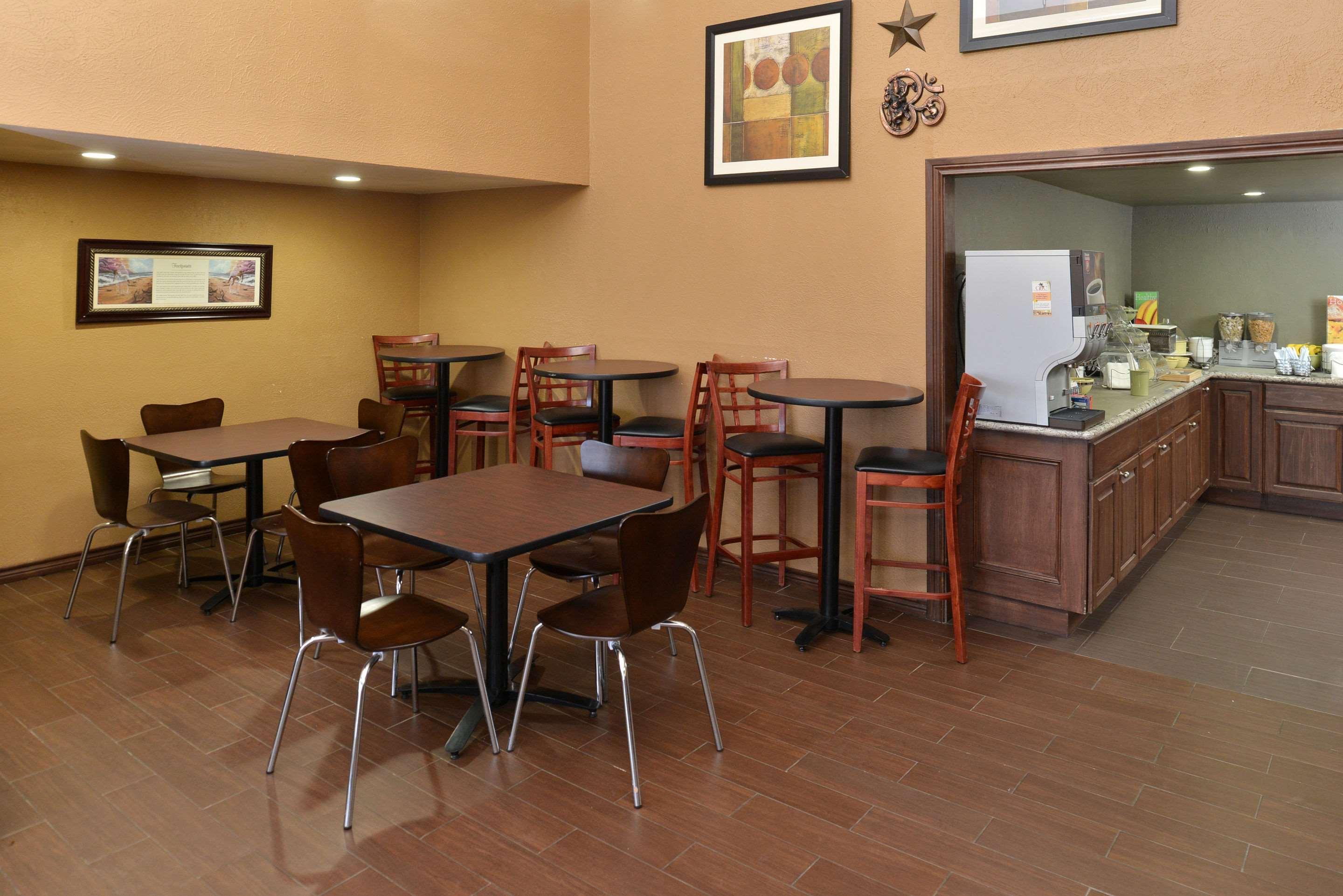 Quality Inn Gonzales Extérieur photo